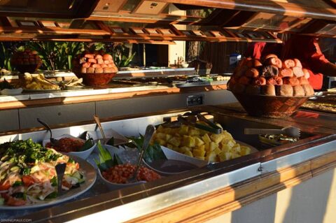 Royal Lahaina Luau Review Dining Maui