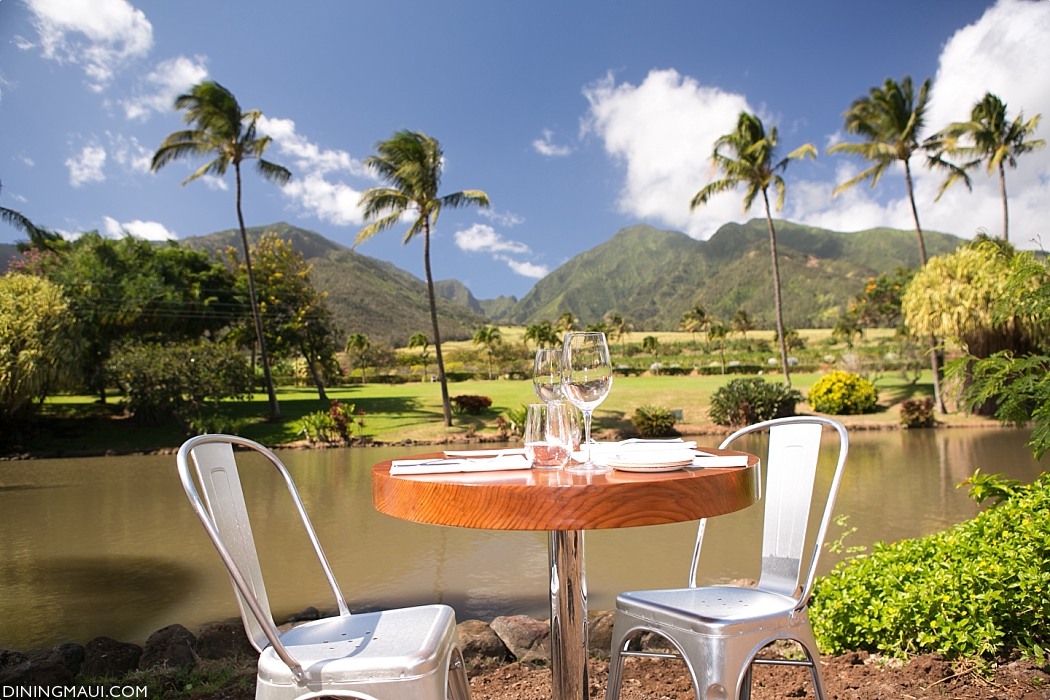 Top Maui Restaurants Table Outside